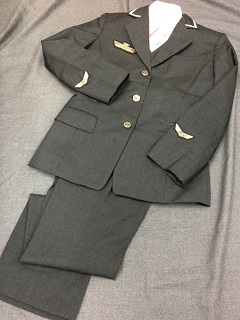 レディースユニホーム